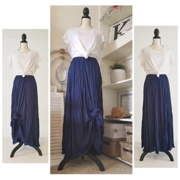 Pacific Deep Blue Crinkle Maxi Skirt Zac & Rachel - Picture 11 of 11